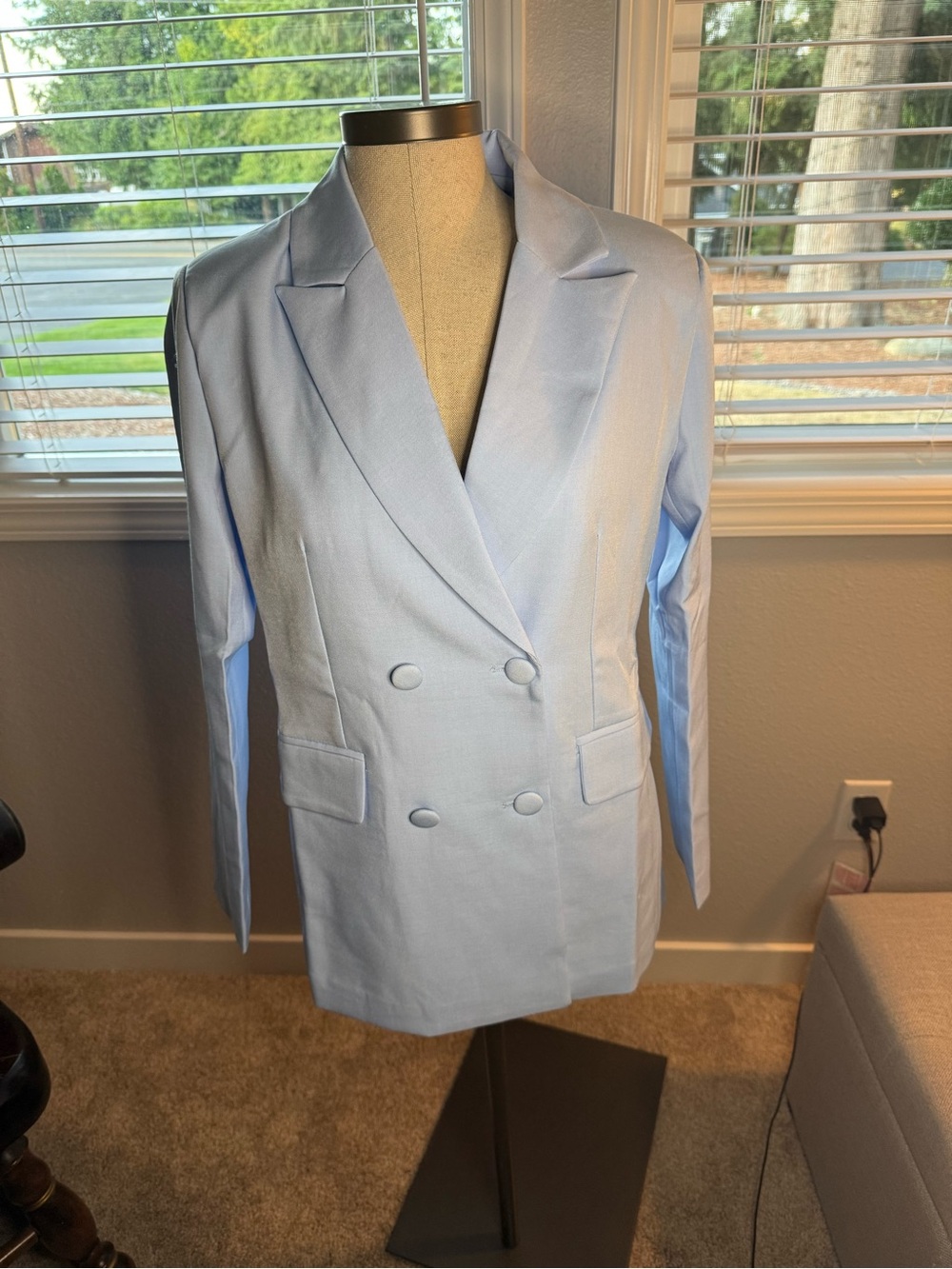 Unk Pale Blue Double-Breasted Tailored Blazer